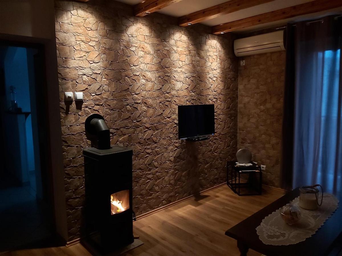 Apartman Gara Сен Екстериор снимка